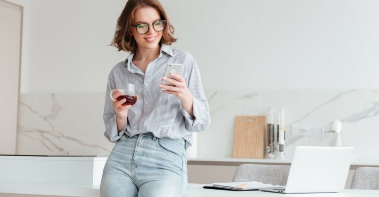 Lire la suite à propos de l’article LES USAGES PRO-PERSO